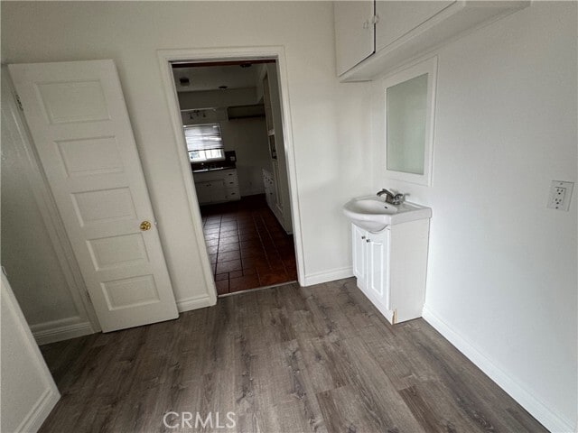 Building Photo - 733 S San Jacinto St