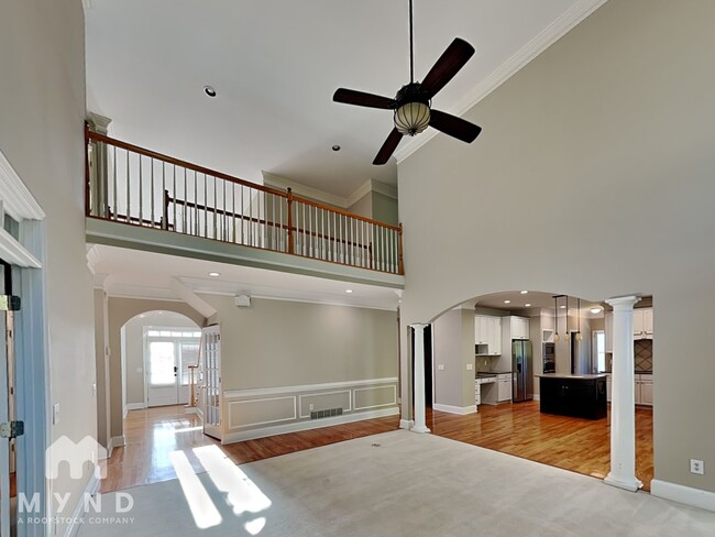 Building Photo - 12515 Magnolia Cir