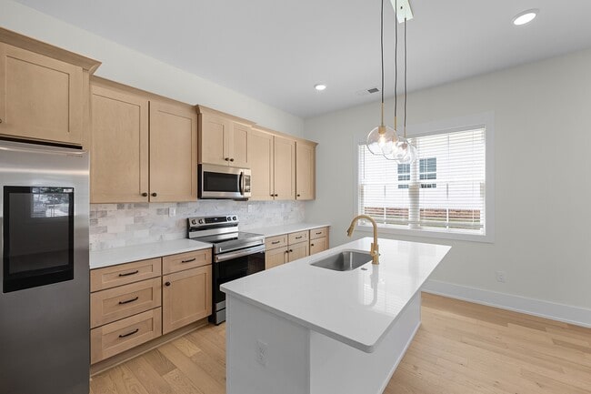 Foto del edificio - 136 McCowat St