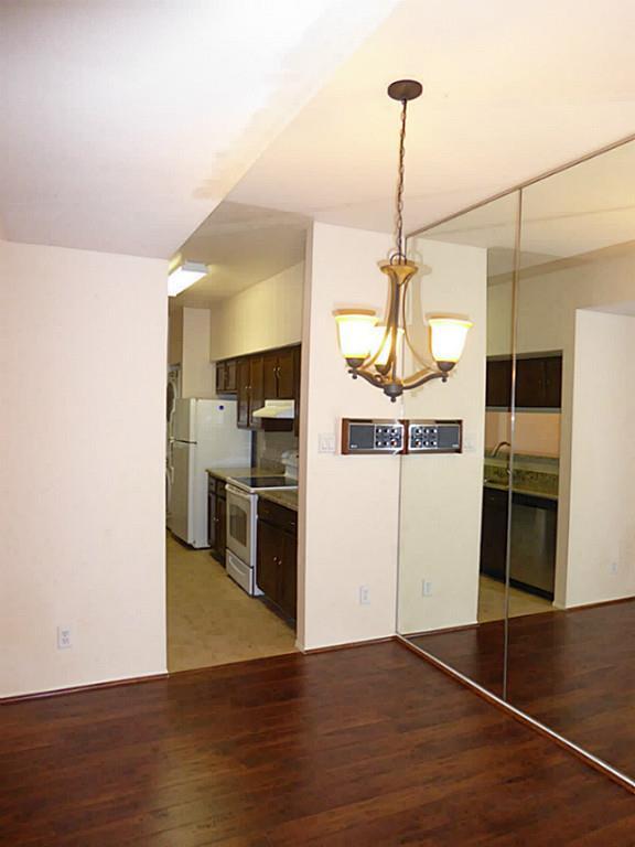 Foto del edificio - 2425 Augusta Dr