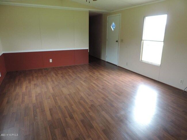 Building Photo - 400 Coston Rd