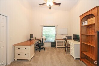 Building Photo - 6206 Mandalay Cir
