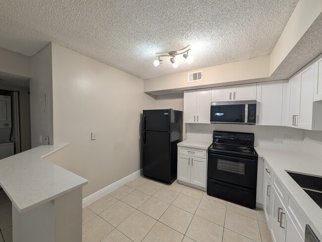 Building Photo - 3690 N 56th Ave