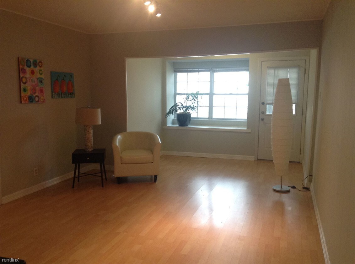 Building Photo - 1514 Forest Trl