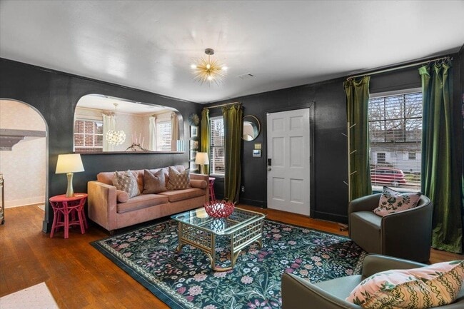 Foto del edificio - 1790 Lyndale Ave