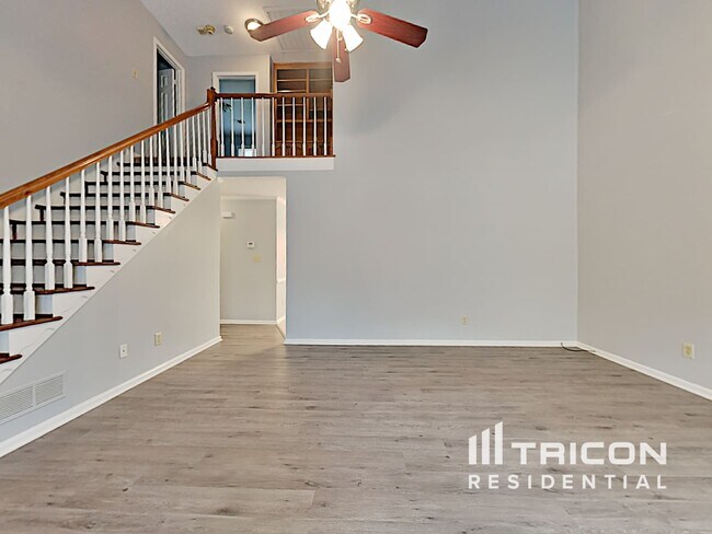 Building Photo - 820 Waterbury Court Clarkston GA