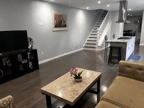 Building Photo - 1501 W St SE