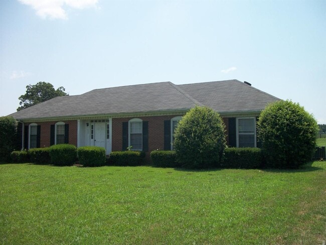 Building Photo - 198 Cherokee Dock Rd