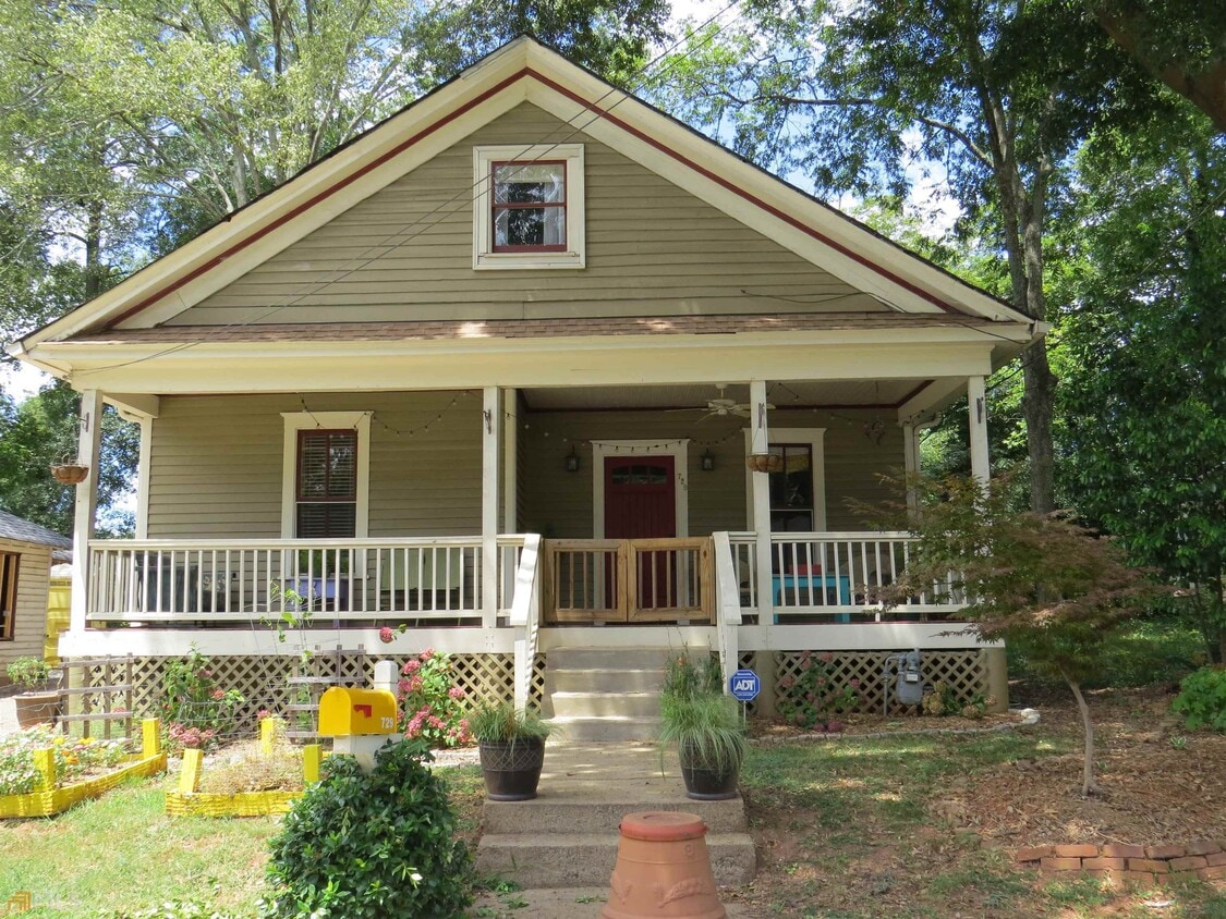 729 Hillmont Ave, Decatur, GA 30030 House for Rent in Decatur, GA