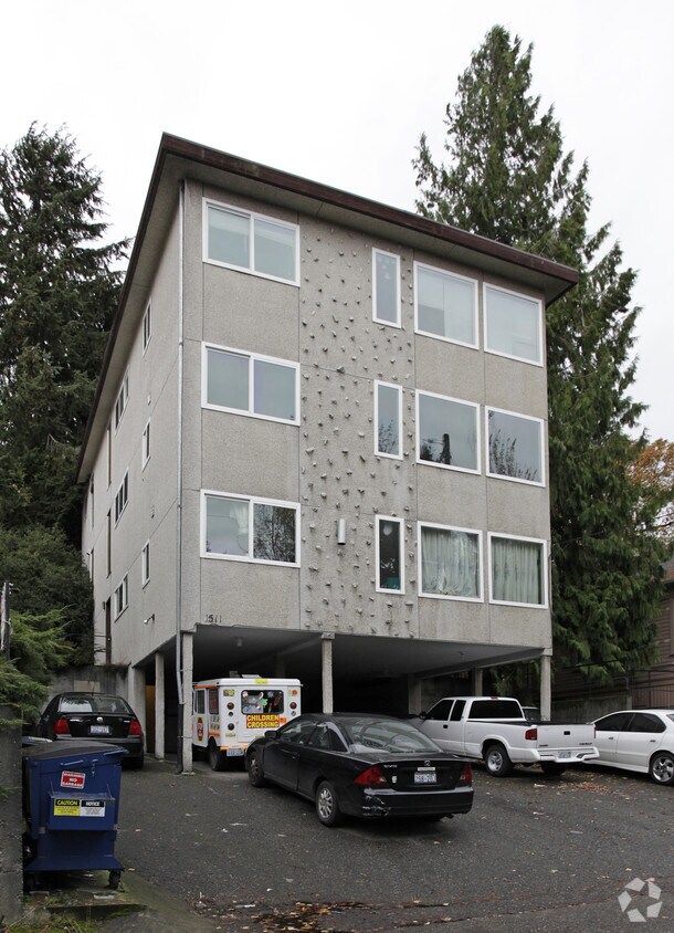 Primary Photo - 1511 15th Ave S