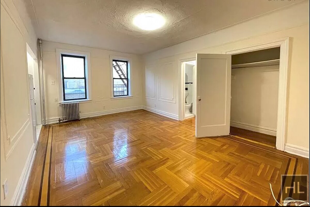 Foto principal - 1 Year Furnished Sublease Studio in Astoria