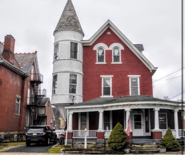 Primary Photo - 516 3rd St