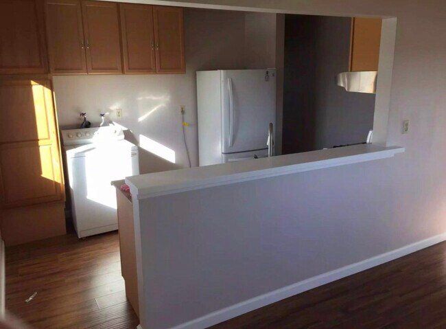 Foto del edificio - 16232 S Manhattan Pl