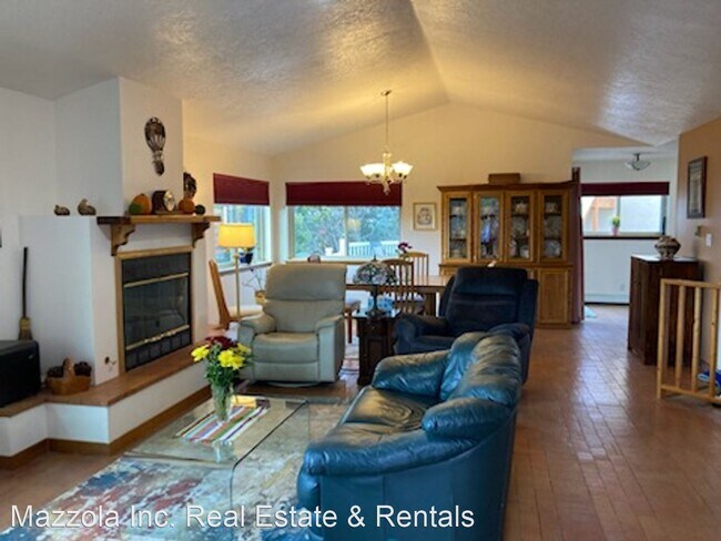 Foto del edificio - 3 br, 2 bath House - 20 Angeles Vista Circle