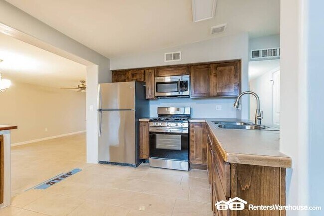Building Photo - You're Going to Love this Charming Updated...