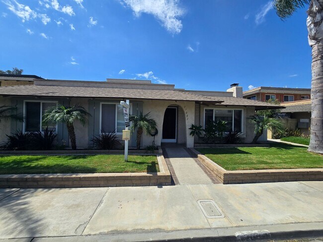 Foto del edificio - Evergreen17081