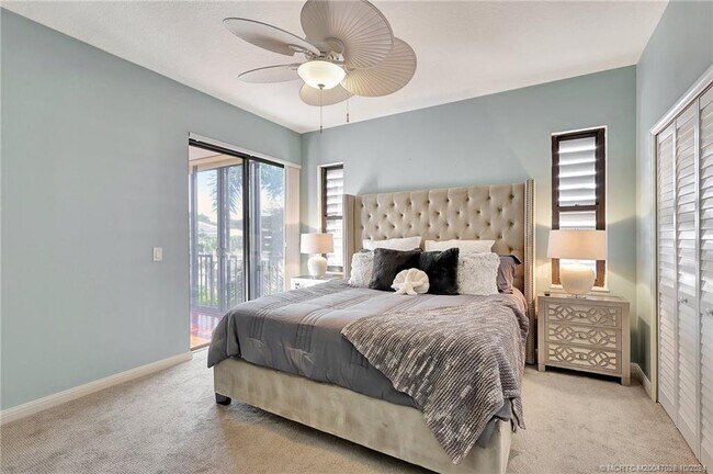 Foto del edificio - 150 SE Four Winds Dr