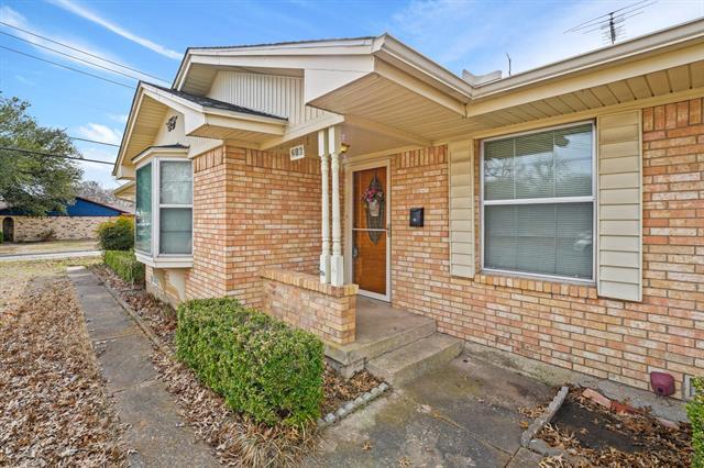 Building Photo - 216 Allenwood Dr