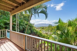 Building Photo - 753 Launa Dr