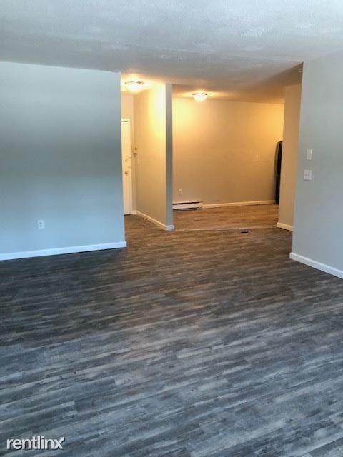 Foto del edificio - 1 br, 1 bath Apartment - Coleman St