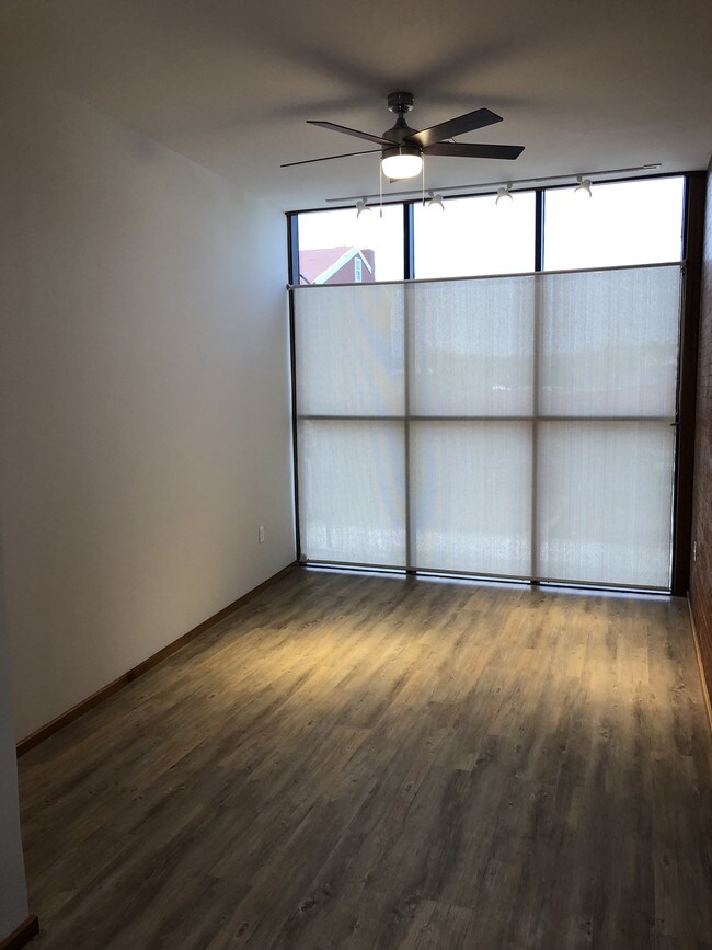 Floor To Ceiling Windows - 221 W Main St