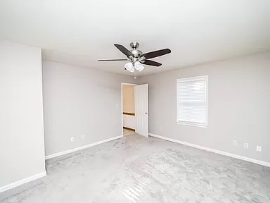 Main Level Bedroom - 204 Mountain Laurel Dr