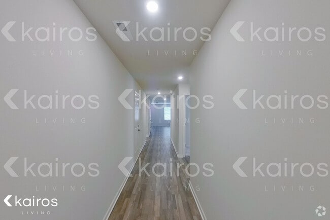 Building Photo - 207 Kyle's Dr