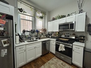 Building Photo - 277 Highland Ave
