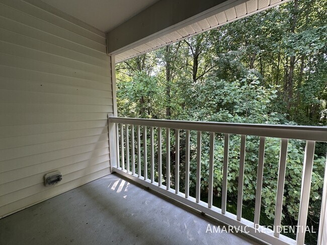 Foto del edificio - 1851 Trailwood Heights Ln