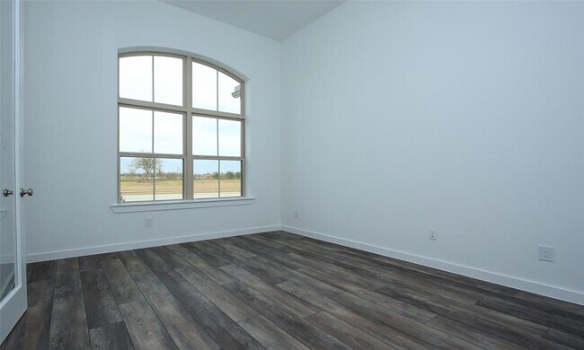 Foto del edificio - 23715 Fernbriar St
