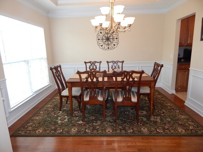 Building Photo - Coming Soon! Beautiful home in the Pleasan...