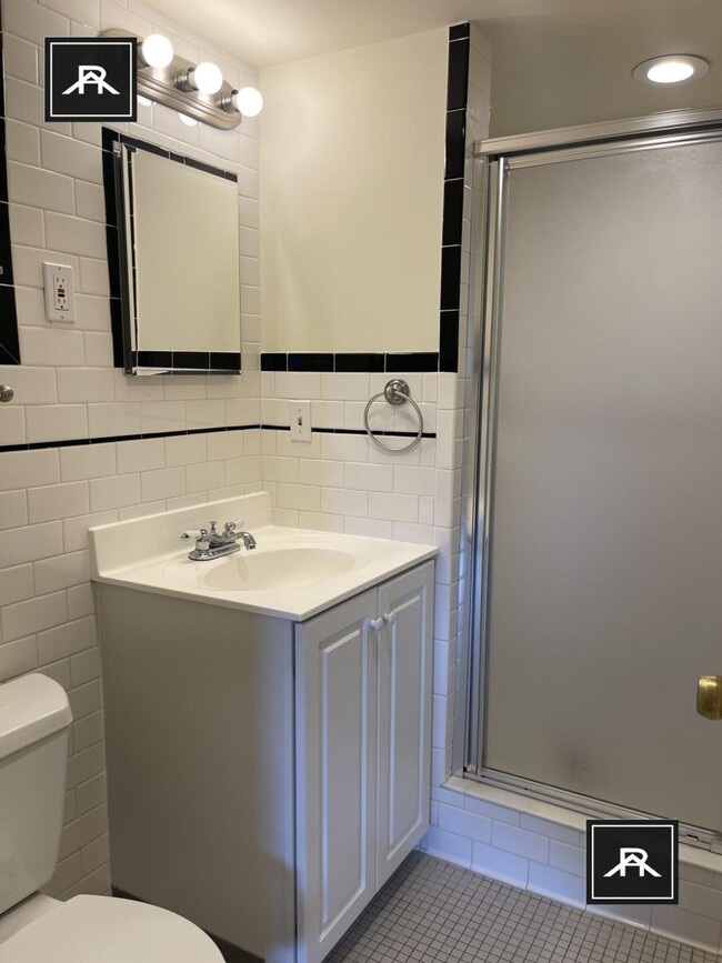 Foto del edificio - 3 bedroom in Brookline MA 02446