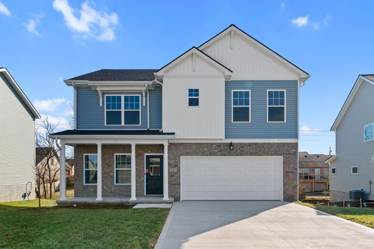 Primary Photo - 445 Friendly Ave