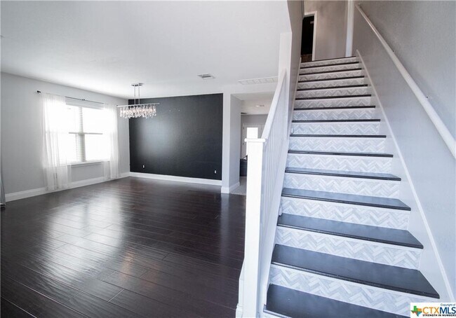 Foto del edificio - 8221 Sage Meadow Dr