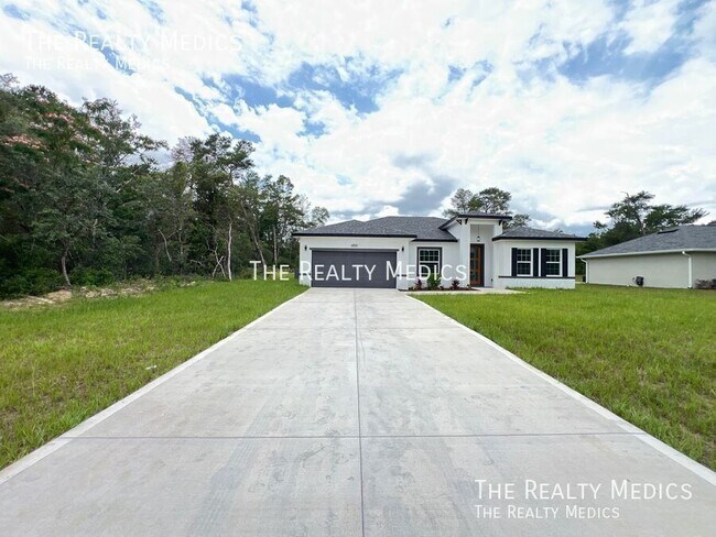 Building Photo - 486 Marion Oaks Ln