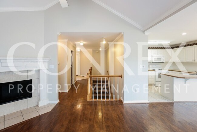 Building Photo - Newly Renovated Maumelle Home!