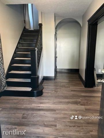 Building Photo - 3 br, 1.5 bath House - 217 Elm Street