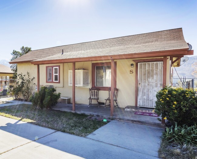 336380 E Nicolet St, Banning, CA 92220 Apartments Banning, CA