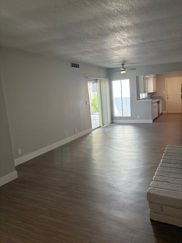 Building Photo - 2243 Helm Ave