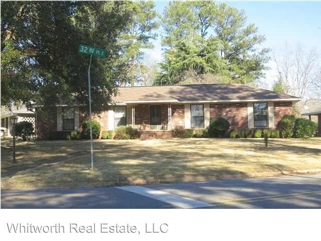 Primary Photo - 3 br, 2 bath House - 204 32nd Place East