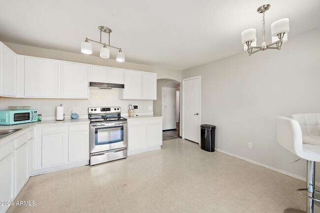 Foto del edificio - 12036 W Larkspur Rd