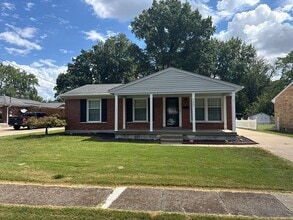 Building Photo - 5607 Elmer Ln