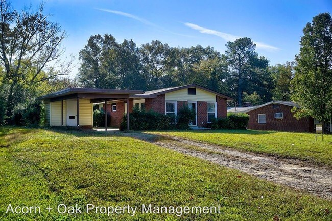 Building Photo - 3 br, 1 bath House - 721 Friar Tuck Rd
