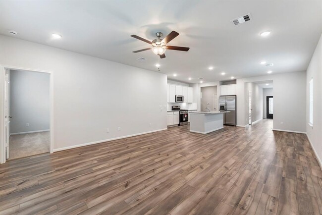 Building Photo - 8307 Bristlecone Pine