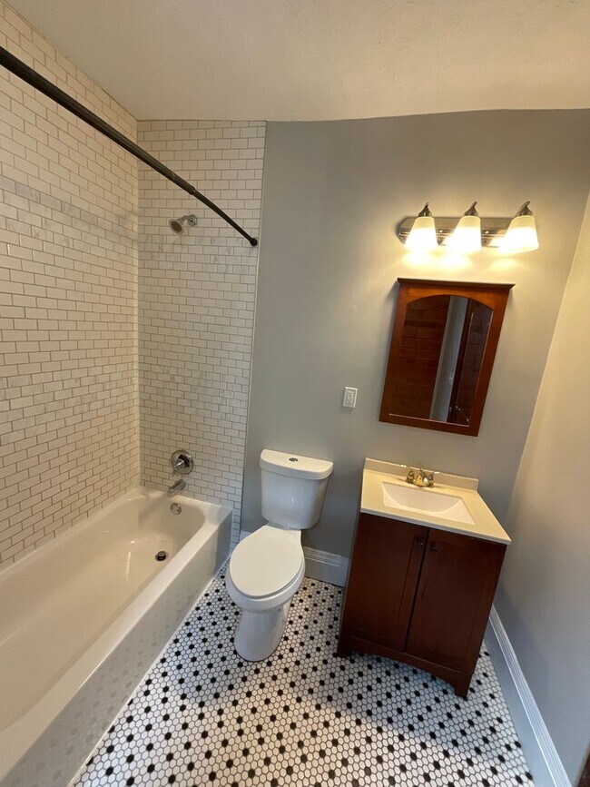 Foto del edificio - 2082 West 95th Street