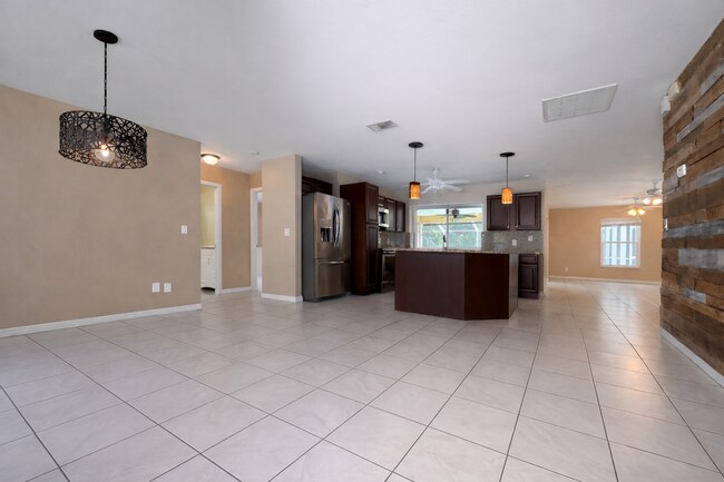 Building Photo - Prime Corner Lot Location — Surrounded by Luxury Homes!