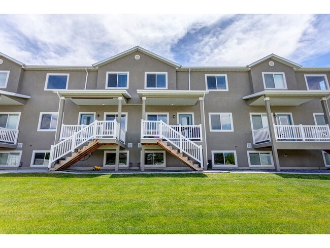Building Photo - 668 S 1840 W