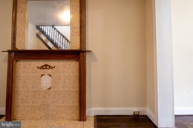 Foto del edificio - 1707 Homestead St