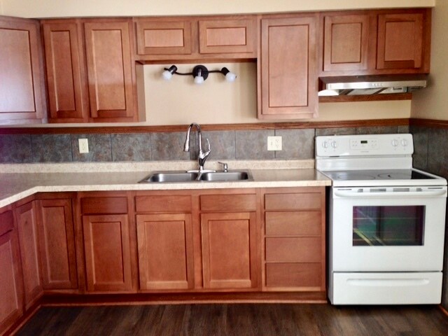 Foto del edificio - 4142 Mary Pl