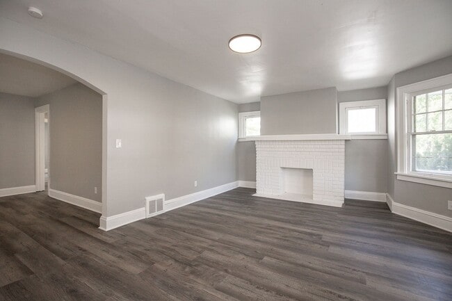 Building Photo - 4772 E 90th St